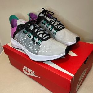 Nike EXP-X14 size 9 wolf grey/viola emerald